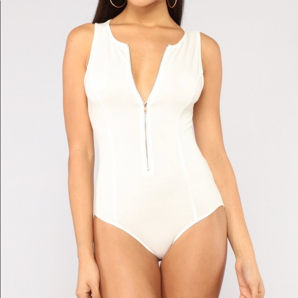 white zipper bodysuit from fashionnova